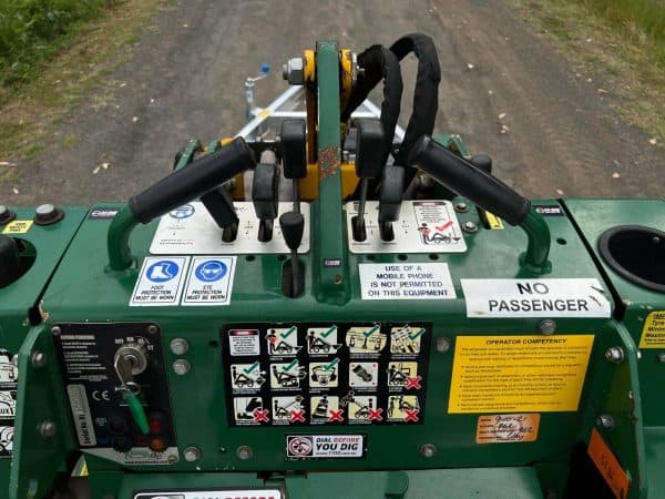 Dingo DT725 Mini Skid Steer Loader For Hire - Image 7