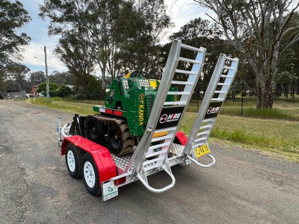 Dingo DT725 Mini Skid Steer Loader For Hire - Image 18