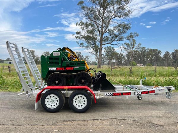 Dingo DT725 Mini Skid Steer Loader For Hire - Image 16