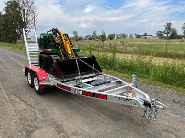 Dingo DT725 Mini Skid Steer Loader For Hire - Image 15